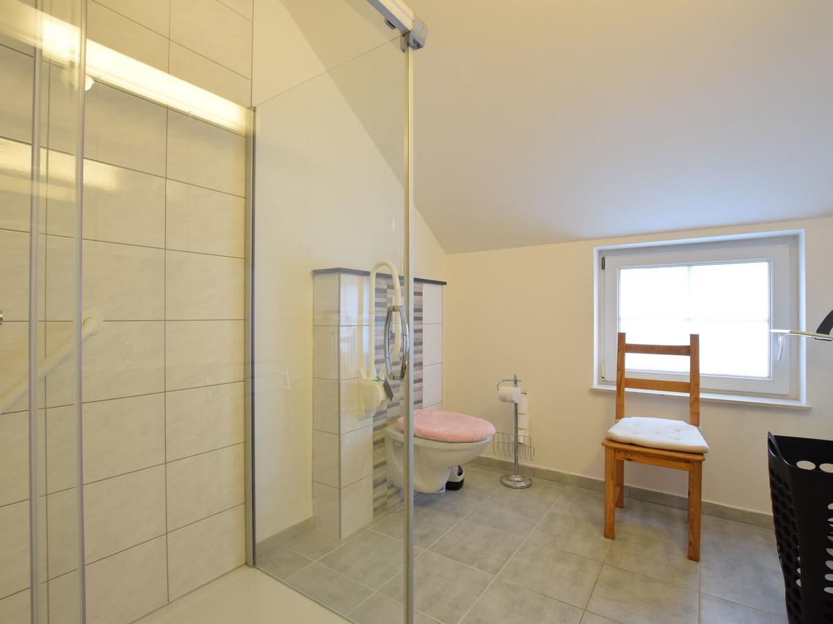 Cozy Apartment In Paliseul With Garden Carlsbourg Dış mekan fotoğraf