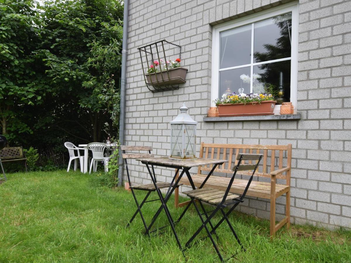 Cozy Apartment In Paliseul With Garden Carlsbourg Dış mekan fotoğraf